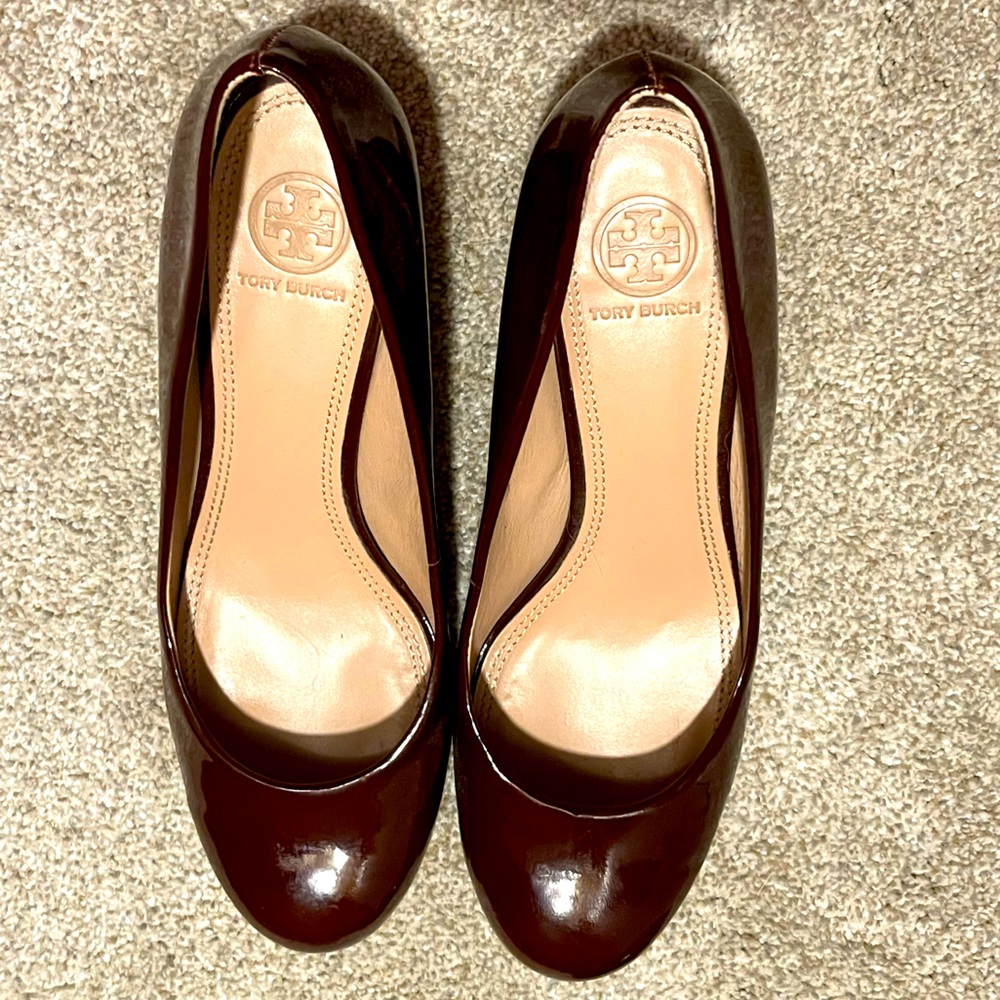 Tory Burch Wedge/Heel Size 7 (Red/Maroon) Patton Leather